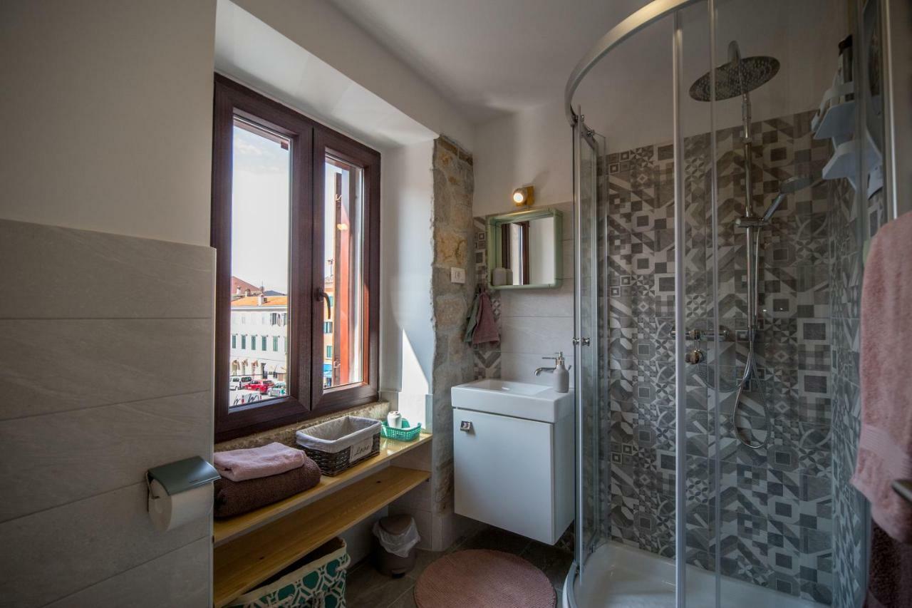 Studio Apartment Lux Rovinj Exterior photo